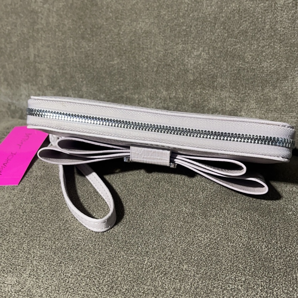🥰🥰Betsey Johnson XOBOW Wallet🥰🥰 - Picture 4 of 11